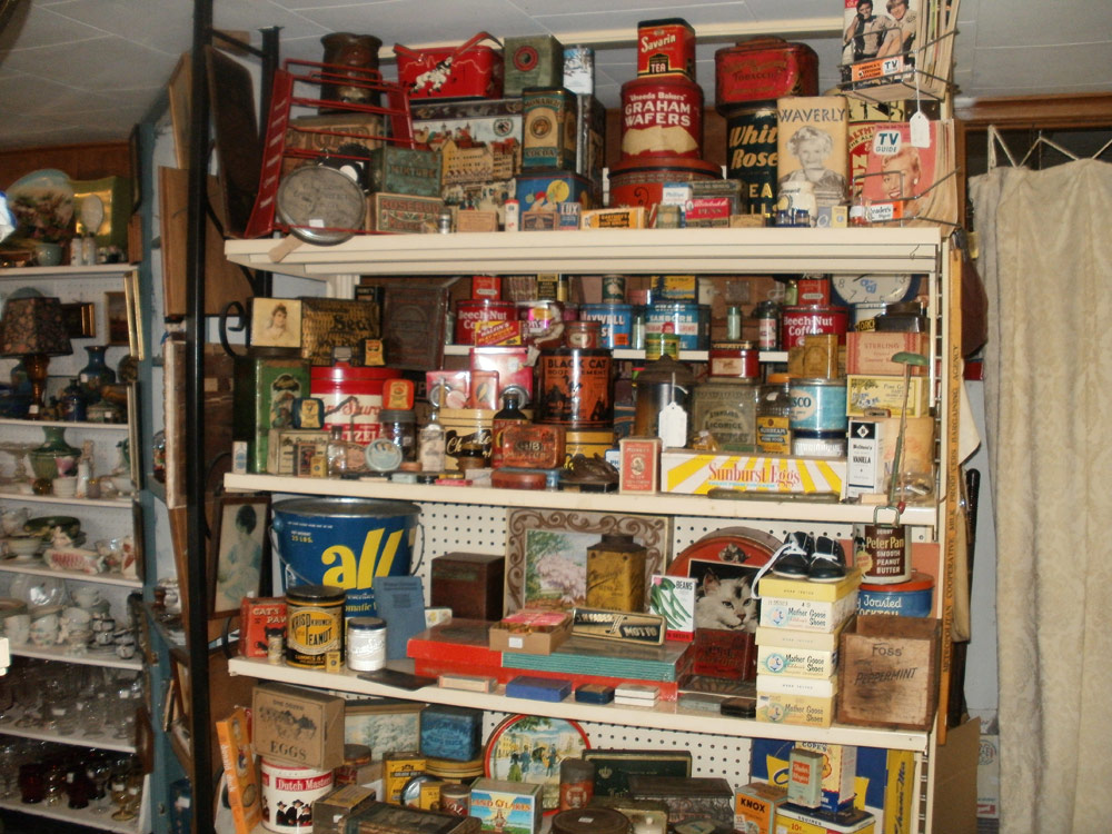 Cracker Barrel Antiques & Collectibles